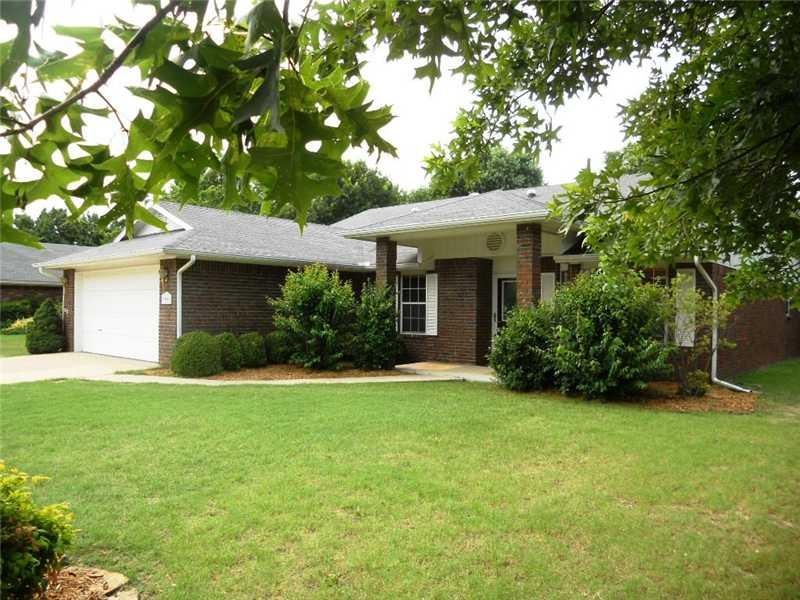 3909 W Cedar St, Rogers, AR 72756 - photo 1