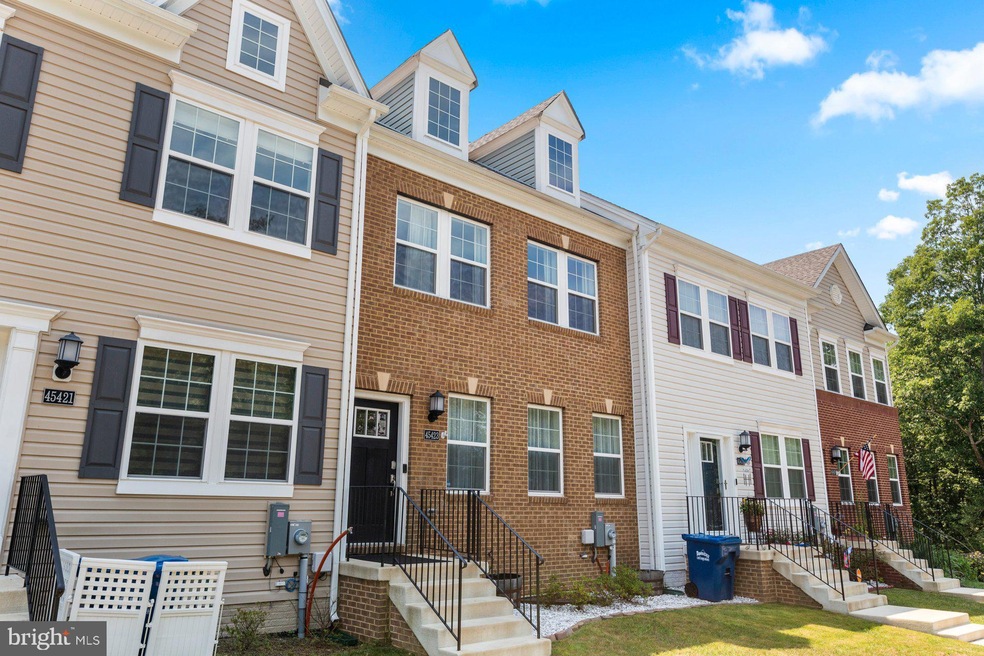 45423 Englewood Way, California, MD 20619 - photo 1