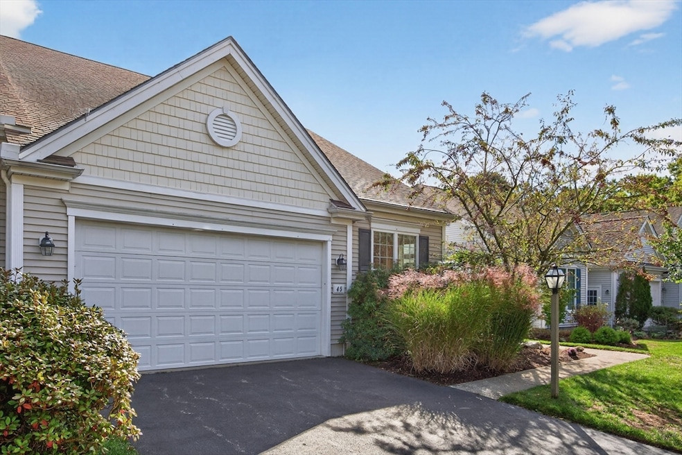 Pending $749,000 • Co-Listing Agent