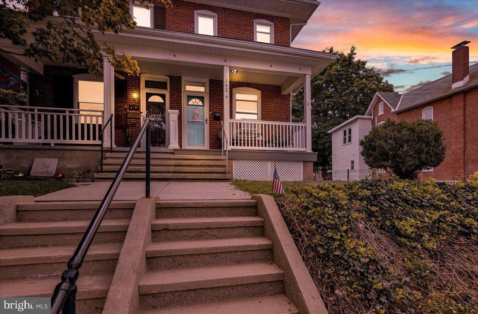 142 Washington St, Reading, PA 19607 - photo 1