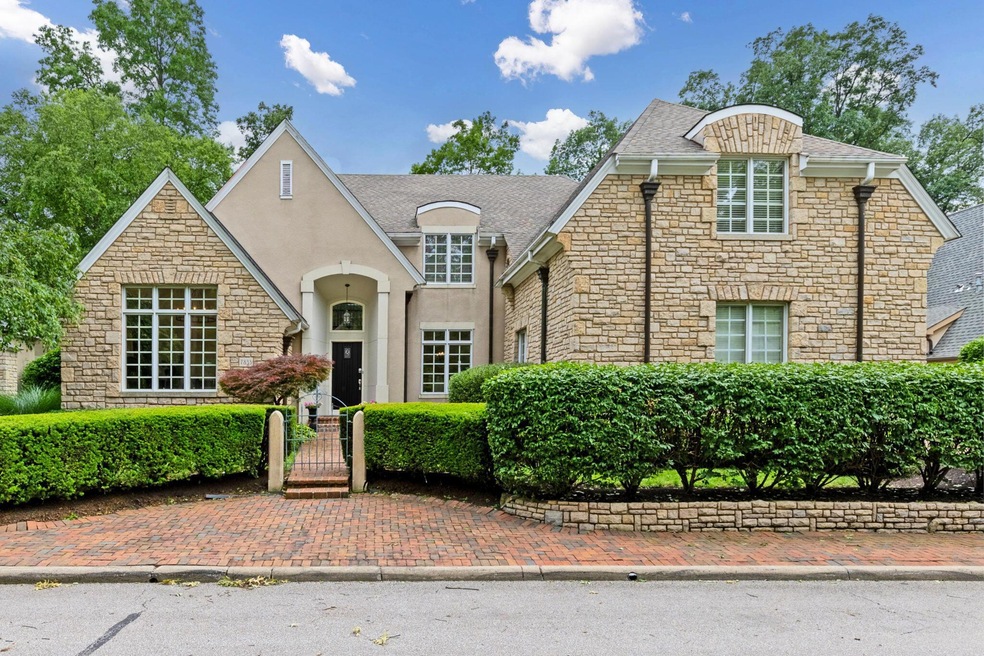 Sold $1,200,000 • Co-Listing Agent