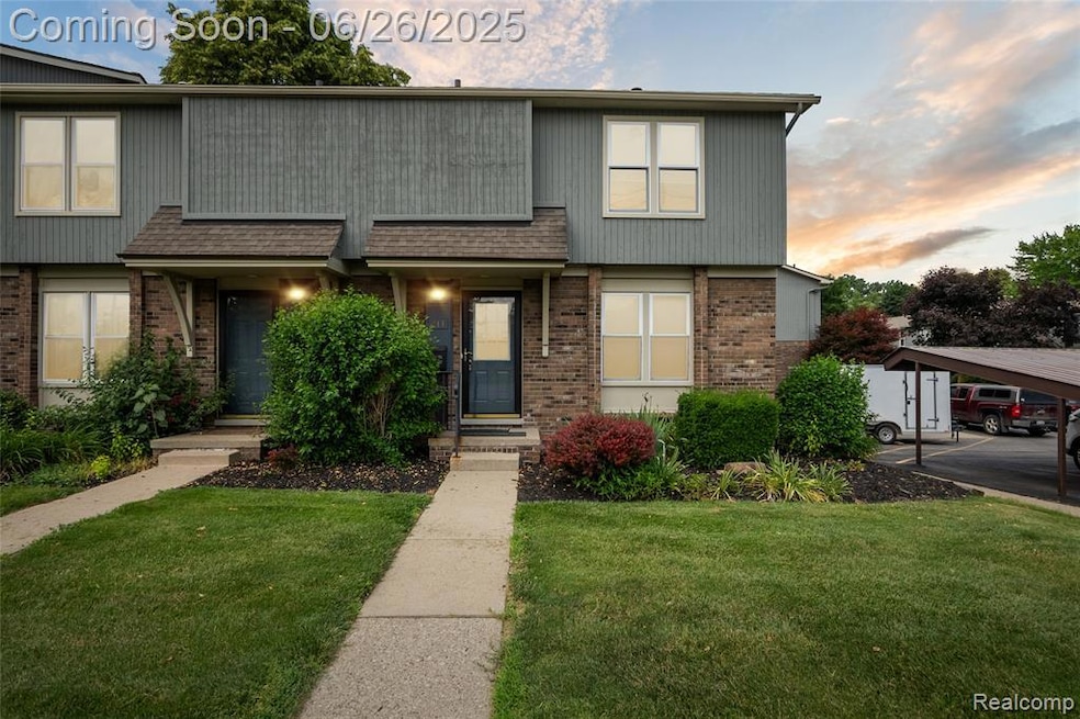 211 N. Maple