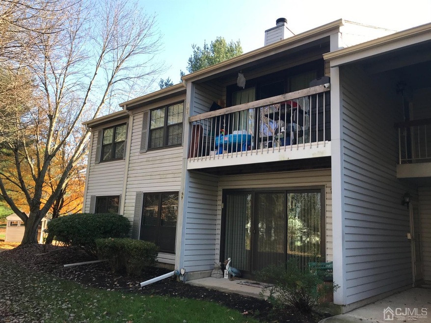 103 Crabapple Ln unit 306, Franklin Park, NJ 08823 - photo 1