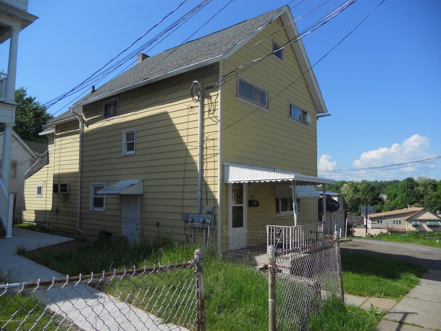 1309 Prescott Ave unit 11, Scranton, PA 18510 - photo 1