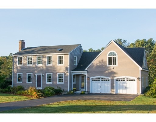 9 Pond Ln, Charlton, MA 01507 - photo 1