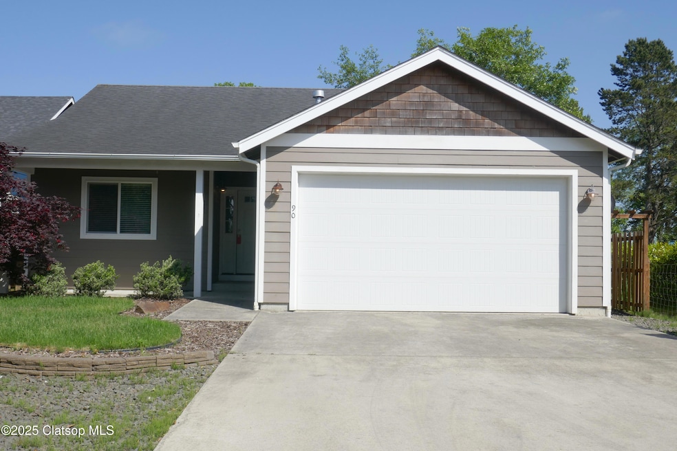 For Sale $439,000 • Co-Listing Agent