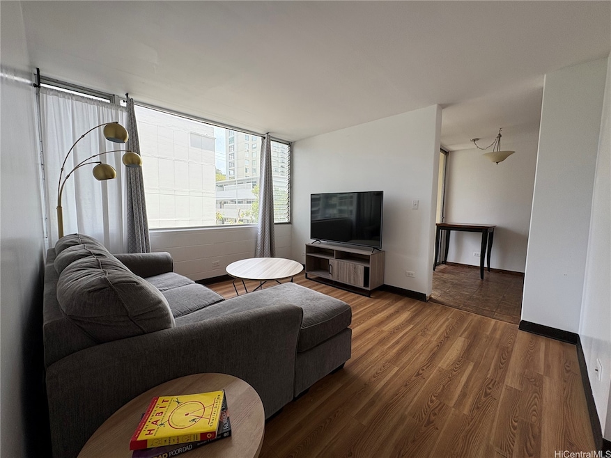 For Sale $375,000 • Co-Listing Agent