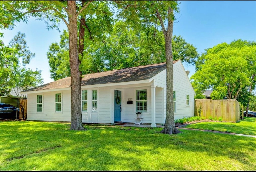 4013 Ella Blvd, Houston, TX 77018 - photo 1