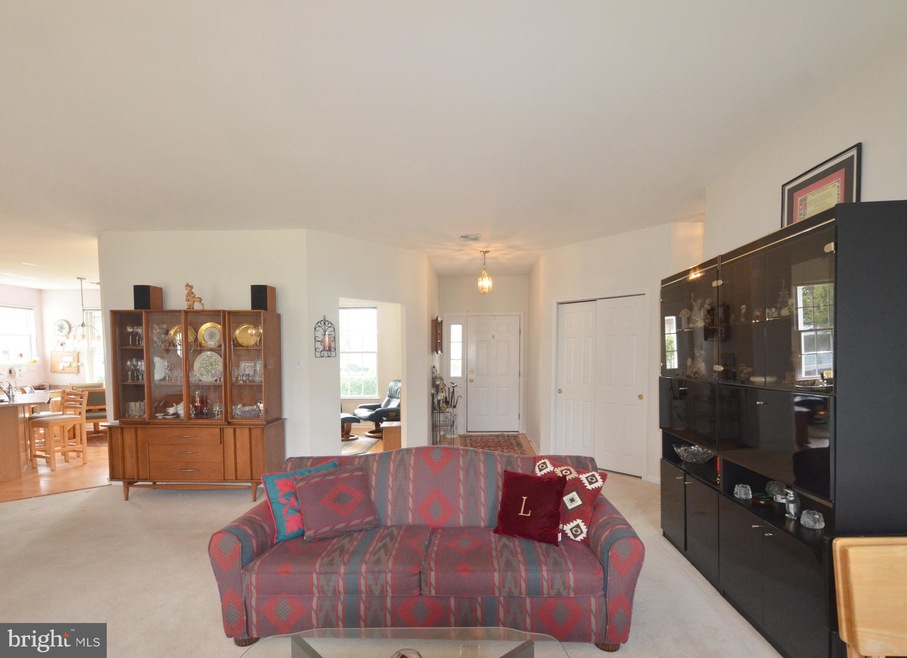 830 W Fox Hound Chase unit 429, Glen Mills, PA 19342 - photo 1