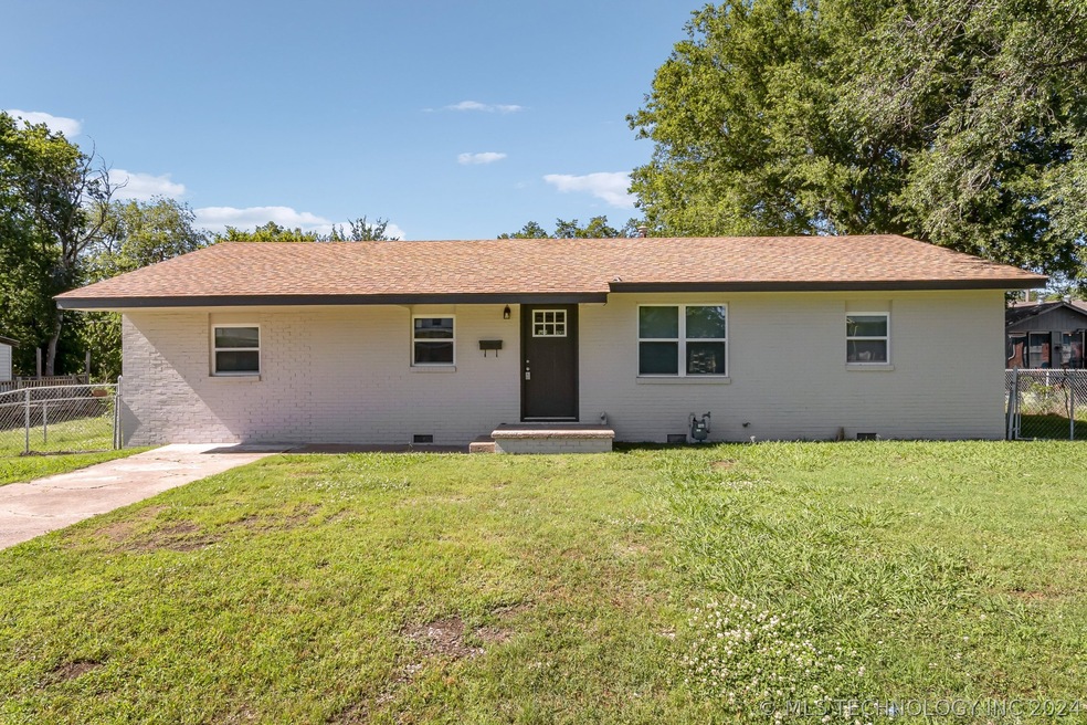 1137 E Jones Ave, Sapulpa, OK 74066 - photo 1