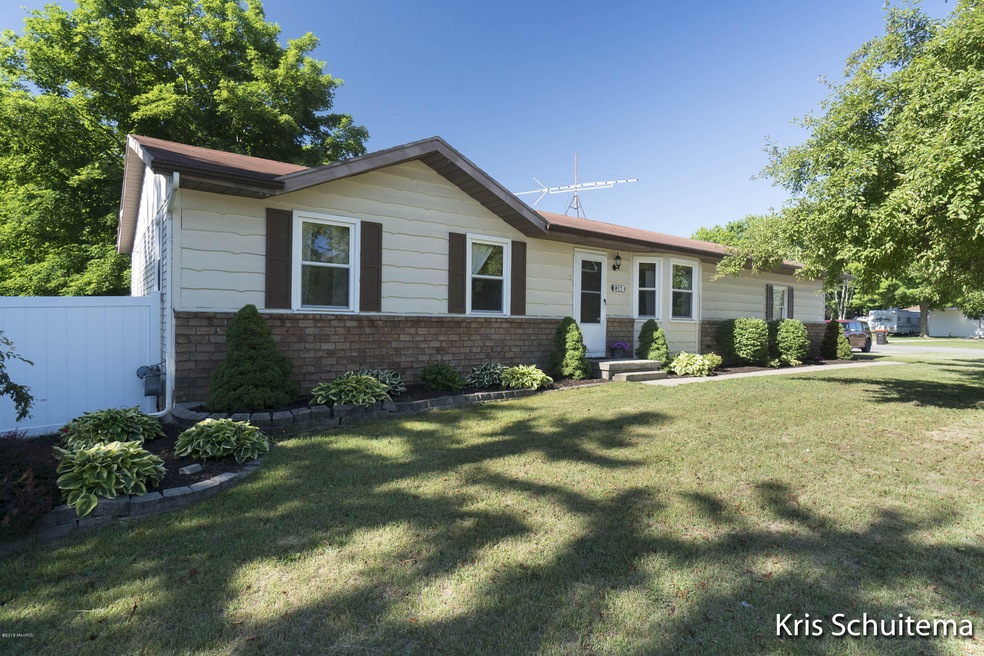 2360 Baldwin st, Jenison, MI 49428-1
