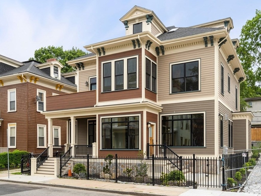 6 Howland St unit R, Dorchester, MA 02121 - photo 1