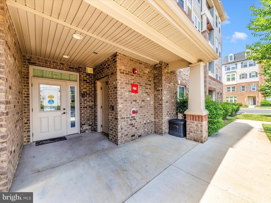 6501 Walcott Ln unit 202, Frederick, MD 21703 - photo 1