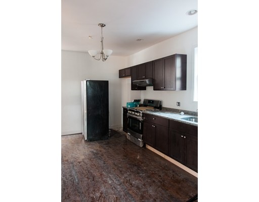 606 Summer St unit 608, Lynn, MA 01905 - photo 1
