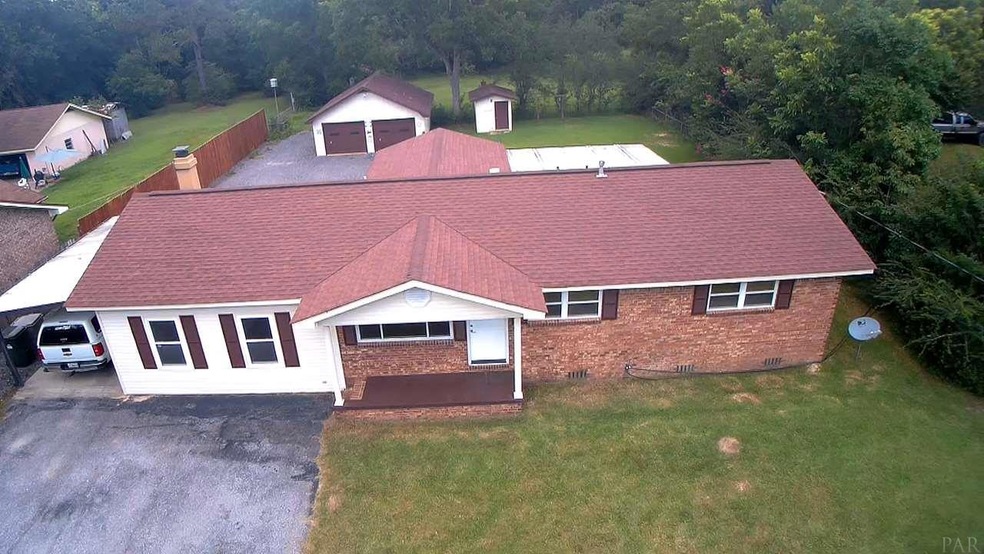 4734 Dunaway Ln, Pensacola, FL 32526 - photo 1