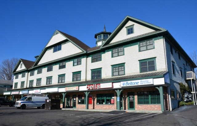 365 Westport Ave unit 2G, Norwalk, CT 06851 - photo 1