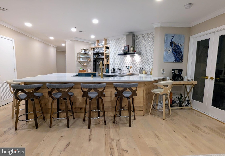 Harborview Towers unit 211, Baltimore, MD 21230 - photo 1