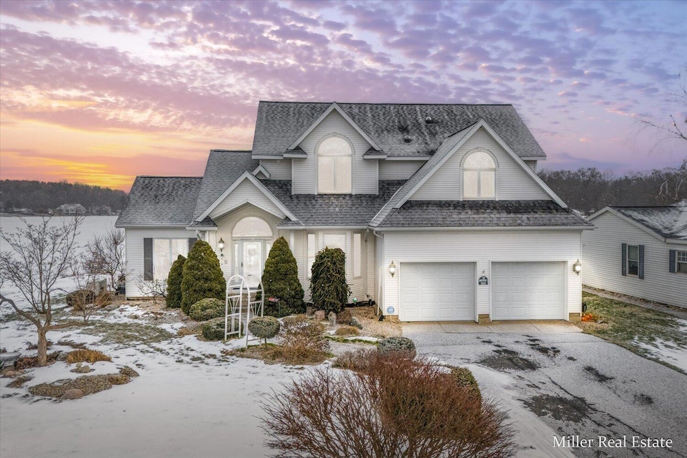 12538 Terry Ave, Wayland, MI 49348 - photo 1