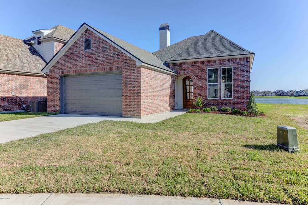 309 San Sebastian Dr, Youngsville, LA 70592 - photo 1