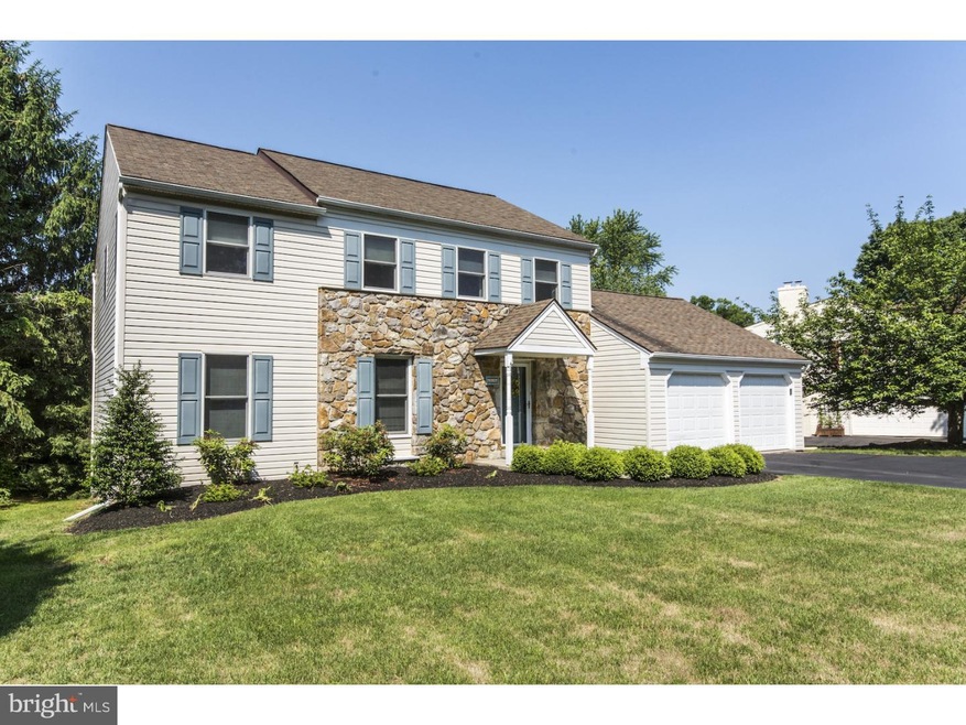 318 Haines Dr, North Wales, PA 19454 - photo 1