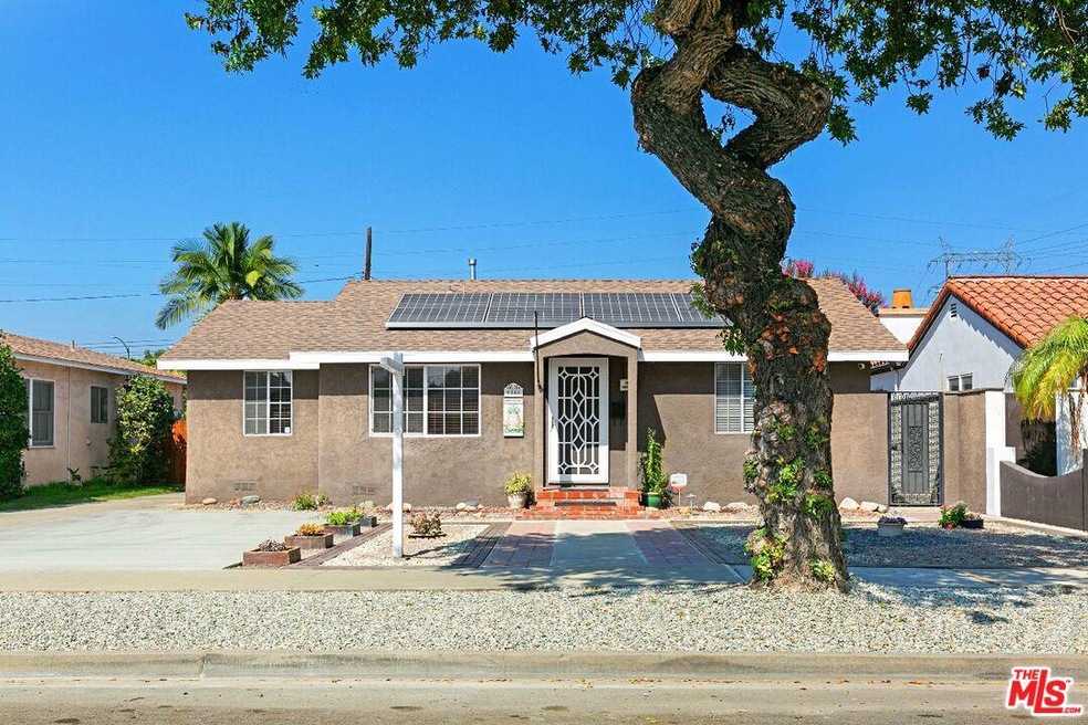 6161 Pepperwood Ave, Lakewood, CA 90712 - photo 1