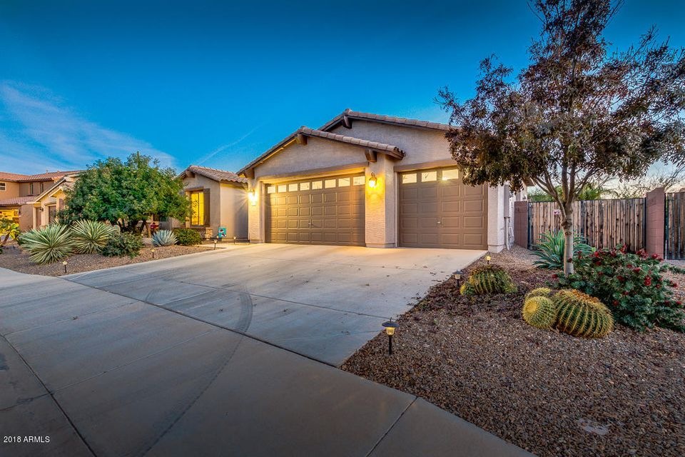 717 W Basswood Ave, San Tan Valley, AZ 85140 - photo 1