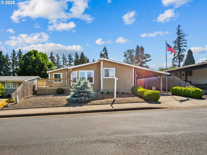 1015 Oak St unit 52, Silverton, OR 97381 - photo 1