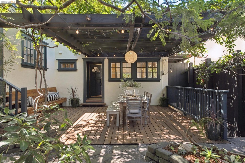 2124 Los Angeles Ave, Berkeley, CA 94707 - photo 1