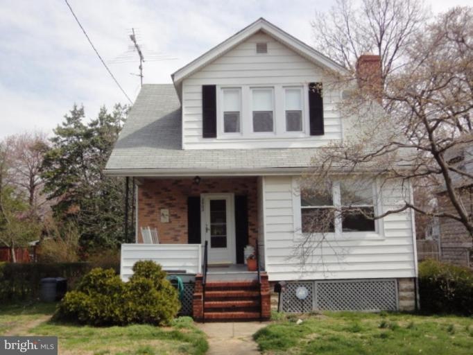 2902 Berwick Ave, Parkville, MD 21234 - photo 1