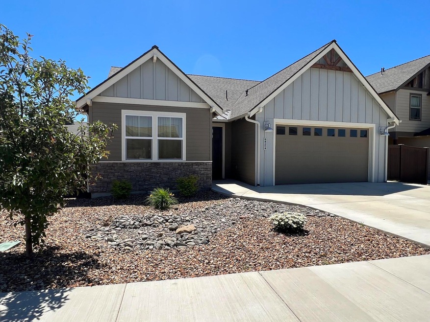 4354 SW Badger Creek Dr, Redmond, OR 97756 - photo 1