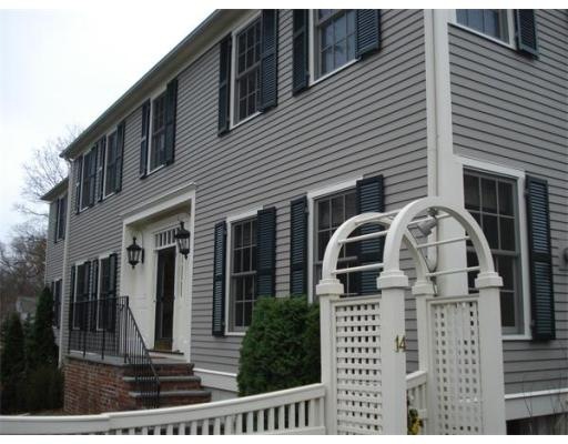 14 Beechwood Rd unit 14, Wellesley, MA 02482 - photo 1