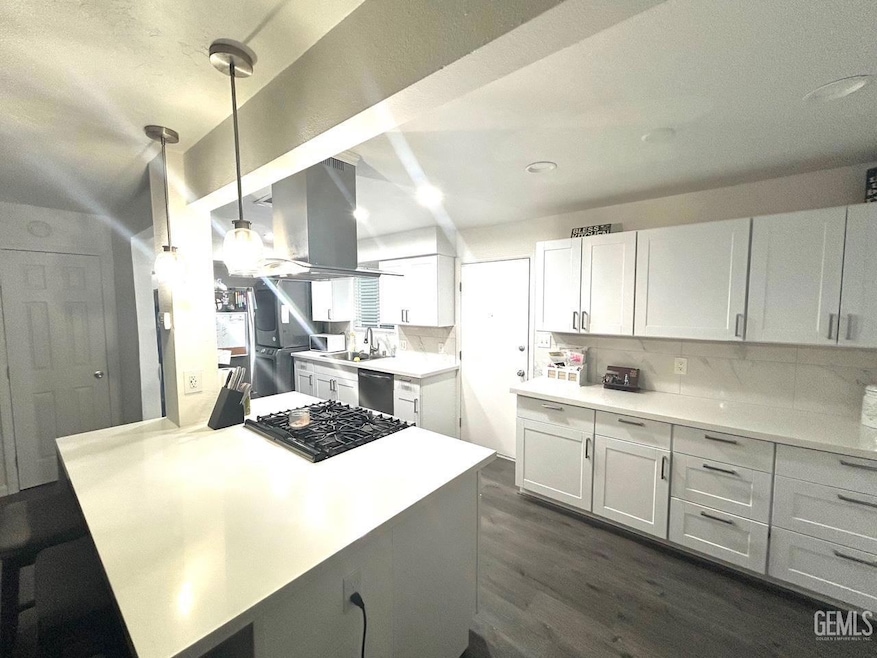 3333 El Encanto Ct unit 22, Bakersfield, CA 93301 - photo 1