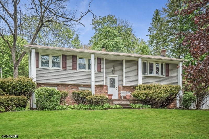 20 Chickadee Rd, Budd Lake, NJ 07828 - photo 1