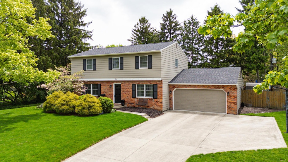 Welcome to 1211 Darcann Dr!