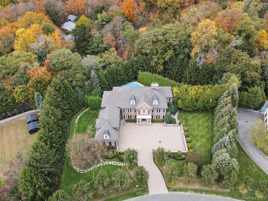 For Sale $4,250,000 • Co-Listing Agent