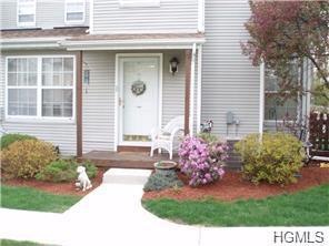 1101 Washington Green unit 1101, New Windsor, NY 12553 - photo 1