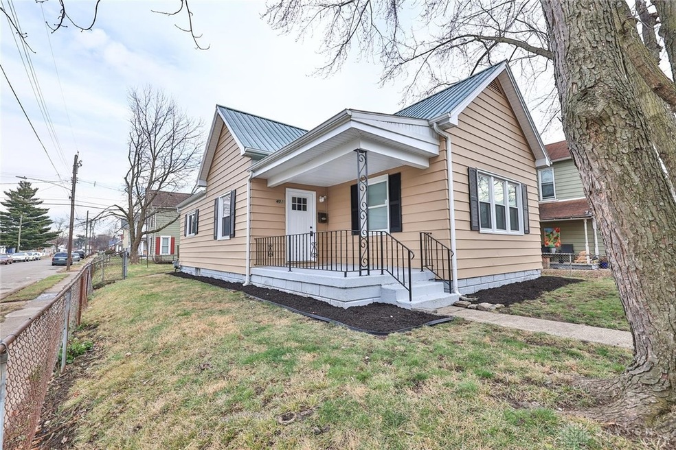 401 Moore St, Middletown, OH 45044 - photo 1