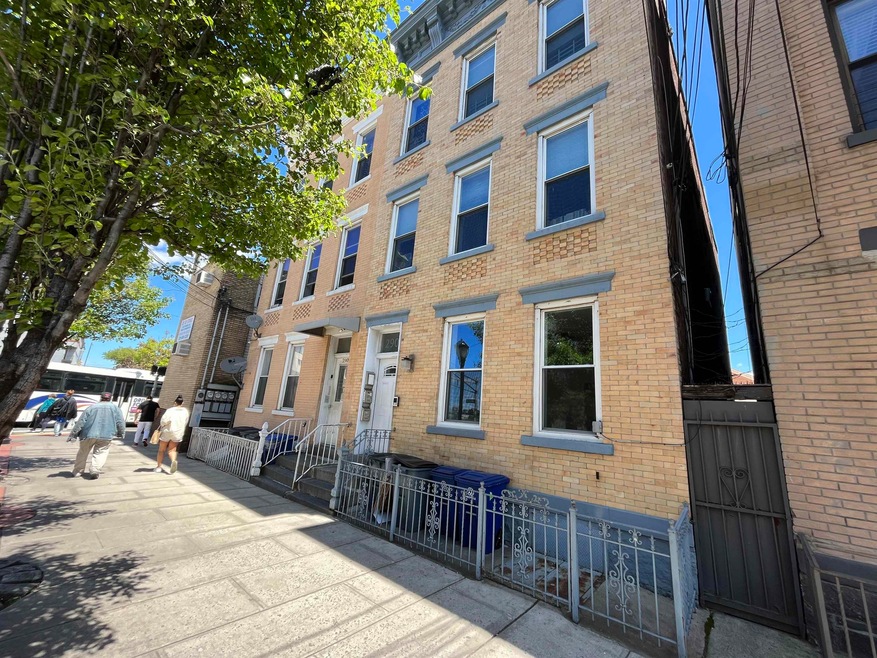 2906 New York Ave unit 1, Union City, NJ 07087 - photo 1