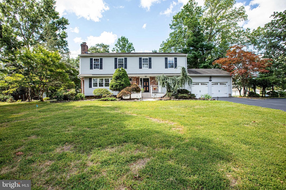 Under Contract $800,000