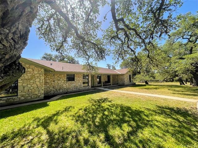 This hidden gem at 19 Heritage Oaks Drive awaits your personal touches...