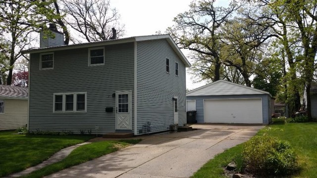 171 Sioux Ave, Carpentersville, IL 60110 - photo 1