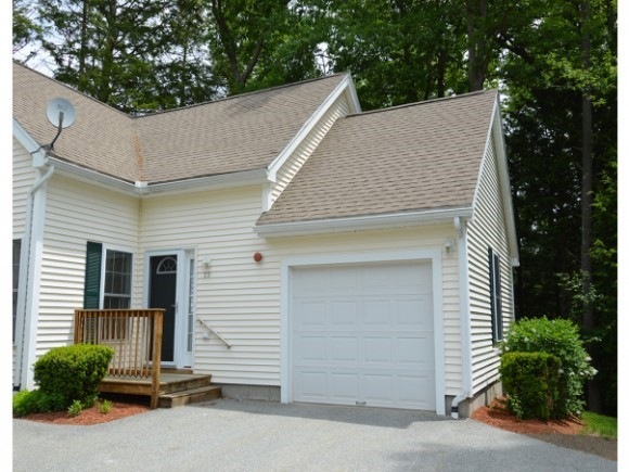 25 Gray Hawk Rd unit 28, Merrimack, NH 03054 - photo 1