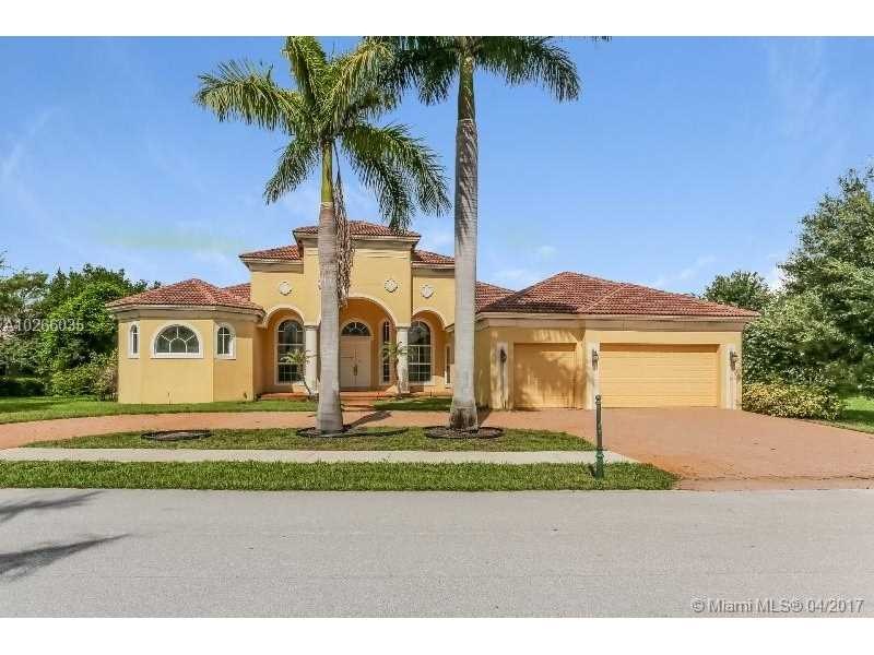 3153 W Stonebrook Cir, Davie, FL 33330 - photo 1