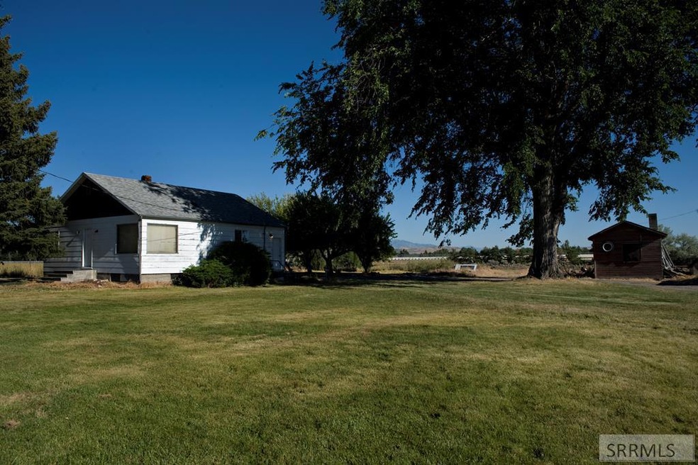 239 W 200 Rd N, Blackfoot, ID 83221 - photo 1