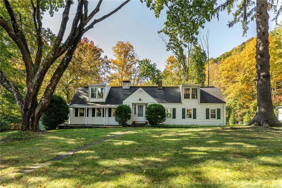 Welcome to Three Timber Lake Road ... a very charm