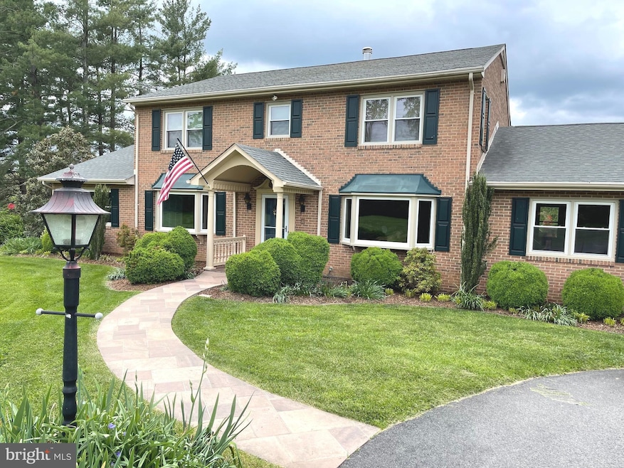 20435 Gleedsville Rd, Leesburg, VA 20175 - photo 1