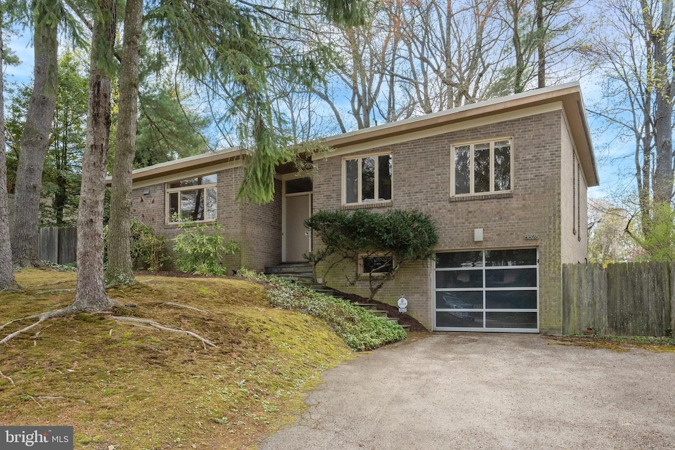 Sold $865,000 • Co-Listing Agent