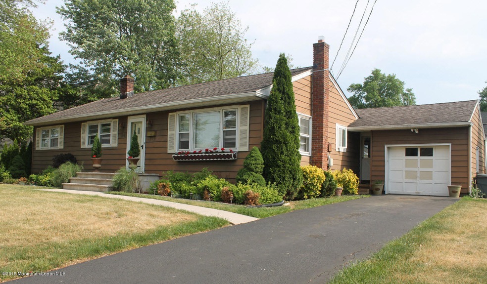 24 Algonquin Ave, Oceanport, NJ 07757 - photo 1