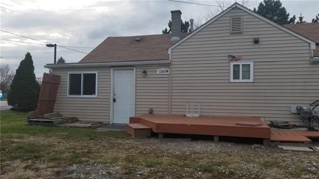 13650 Mckinley Ave, Warren, MI 48089 - photo 1