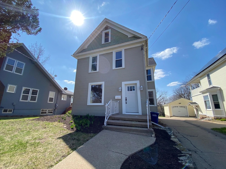 Sold $279,000